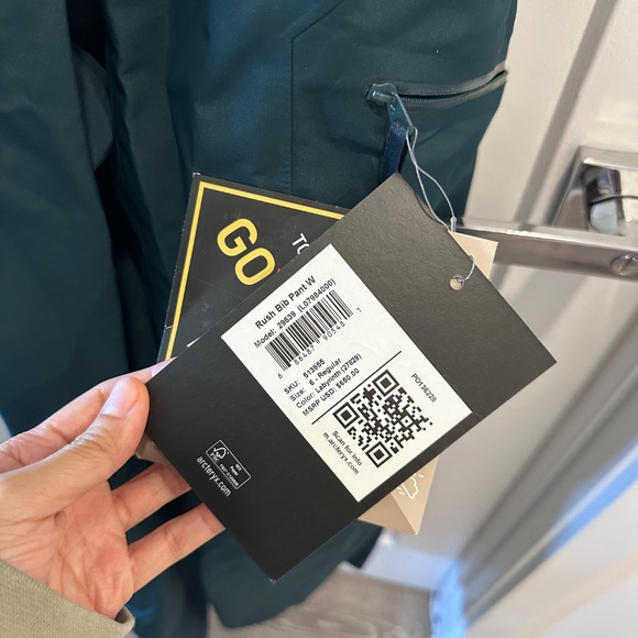 arc'teryx rush bib - Picture 4 of 5